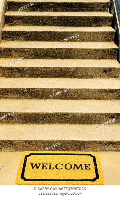 'Welcome' mat & stairs