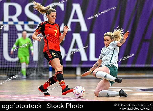 Chiara Wielockx (7) of Belgium and Claire Shaw (9) of North-Ireland pictured during a futsal game between Belgium called Red Flames Futsal and North-Ireland