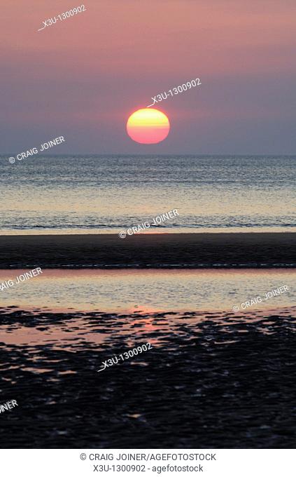 Sunset over Bude Bay from Sandymouth Beach, Cornwall