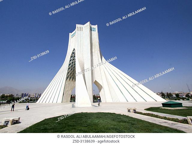 photo Azadi Tower in the Iranian capital Tehran, It is the most important monument in Iran and also called Statue of Liberty