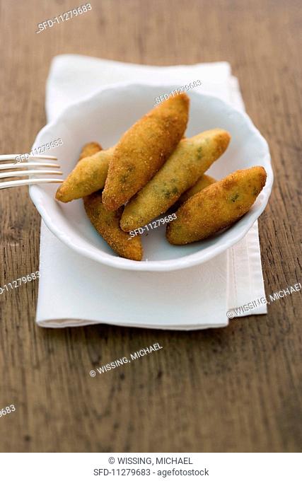 Potato and herb croquettes