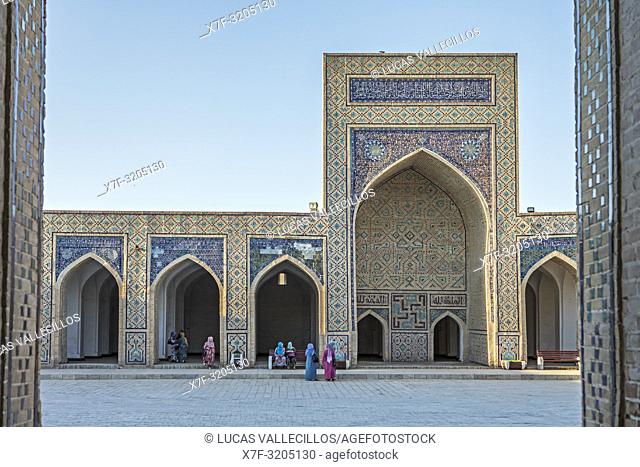 Courtyard of Kalon Mosque, Old Town, Bukhara, Uzbekistan