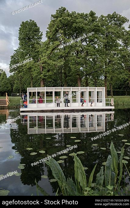 27 May 2021, Lower Saxony, Hanover: During the KunstFestSpiele Herrenhausen, members of the artist group YRD.Works will be sailing across the Graft in the Great...