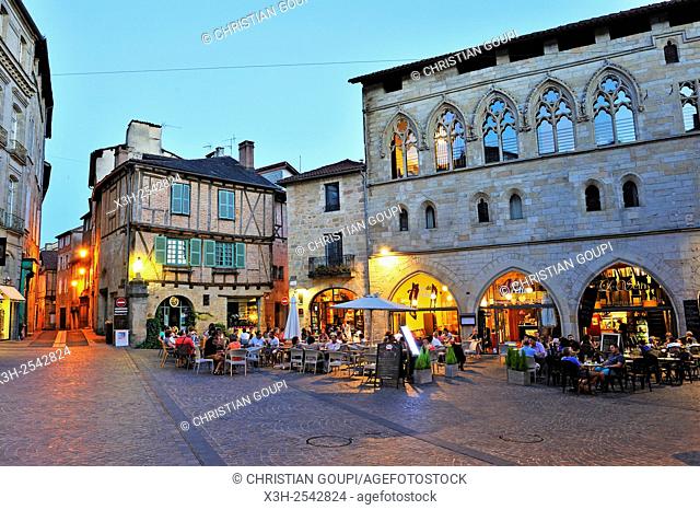 outside restaurant at the foot of the Maison des Templiers Knights Templar's House on Champollion square, city of Figeac, Lot department