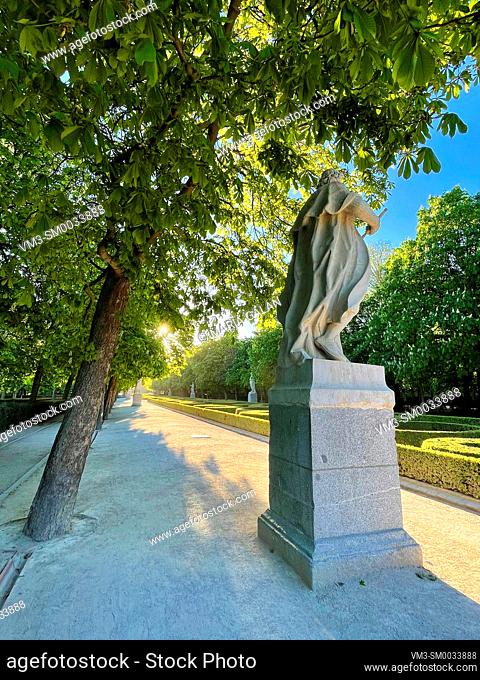 Paseo de las Estatuas. El Retiro park, Madrid, Spain