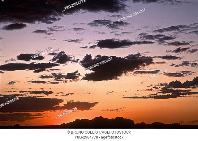 tuja kata also called the olgas mountains. formation of 36 domes. red center. Northern territory, australia 2000