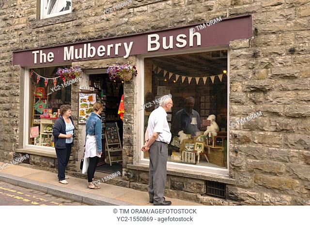 The Mulberry Bush gift shop store in Hawes in Wensleydale in North Yorkshire , England , Britain , Uk