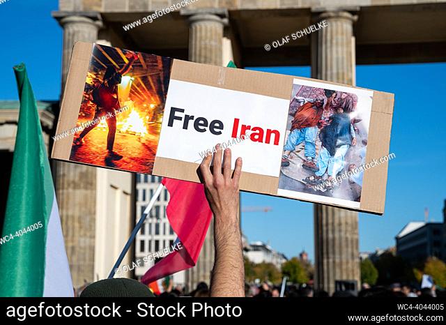 Berlin, Germany, Europe - Several hundred Iranians and activists protest during a demonstration and solidarity rally in front of the Brandenburg Gate on the...