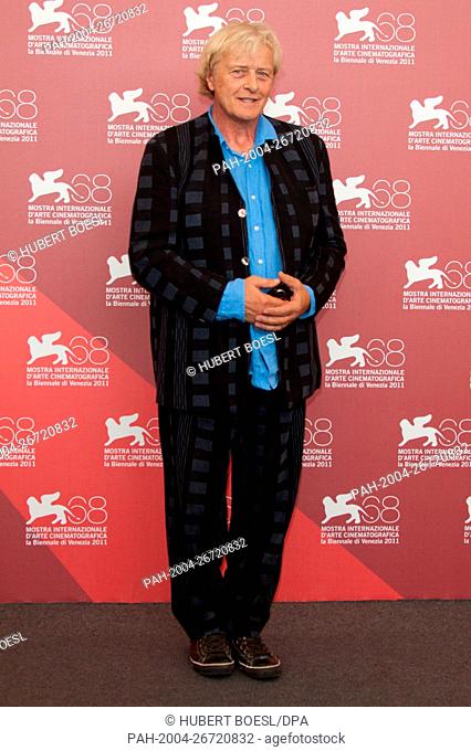 Actor Rutger Hauer poses after the press conference of ""Il Villaggio Di Cartone"" at the 68th Venice International Film Festival