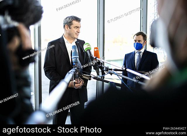(LR) Michael Kretschmer, Prime Minister of Saxony and CDU state chairman, and Markus Soeder, Prime Minister of Bavaria, recorded during the state party...