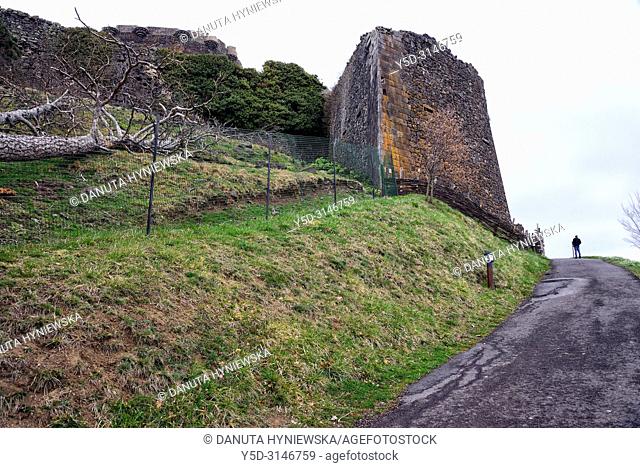 Climbing up to 12th century Château de Murol - Monument Historique since 1889 what helped to save it, Route Historique des Châteaux d'Auvergne