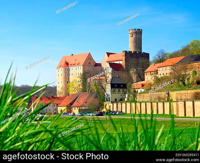 Gnadenstein Burg - Gnadenstein castle 01