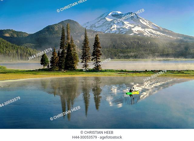 North America, American, America, USA, Pacific Northwest, Oregon, Central Oregon, Bend, Deschutes National Forest, Sparks Lake