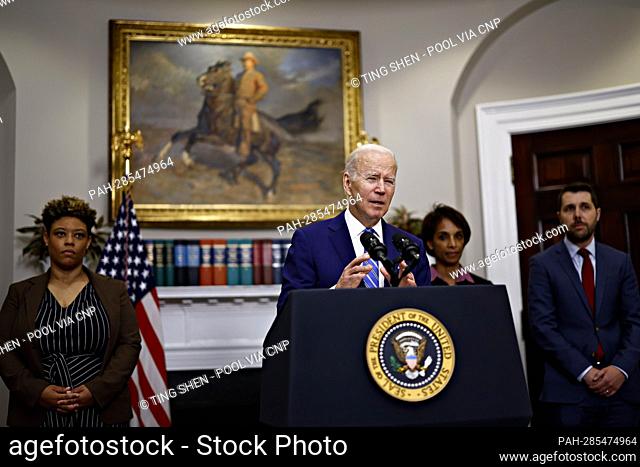 U.S. President Joe Biden speaks in the Roosevelt Room of the White House in Washington, D.C., U.S., on Wednesday, May 4, 2022