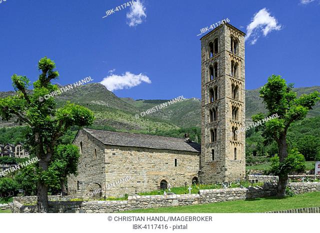 Romanesque church of Sant Climent de Taüll, Unesco World Heritage Site, Vall de Boí, Taüll, Catalonia, Spain