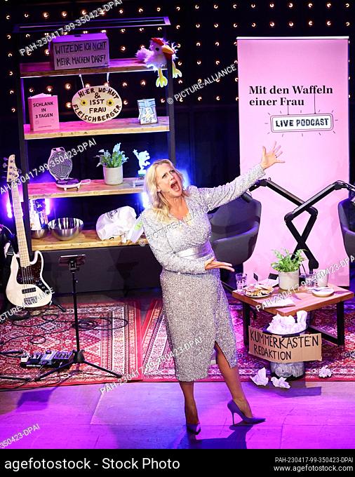 17 April 2023, Hamburg: Presenter Barbara Schöneberger is on stage at the Mojo Club on the Reeperbahn during her live podcast ""With a woman's waffles""
