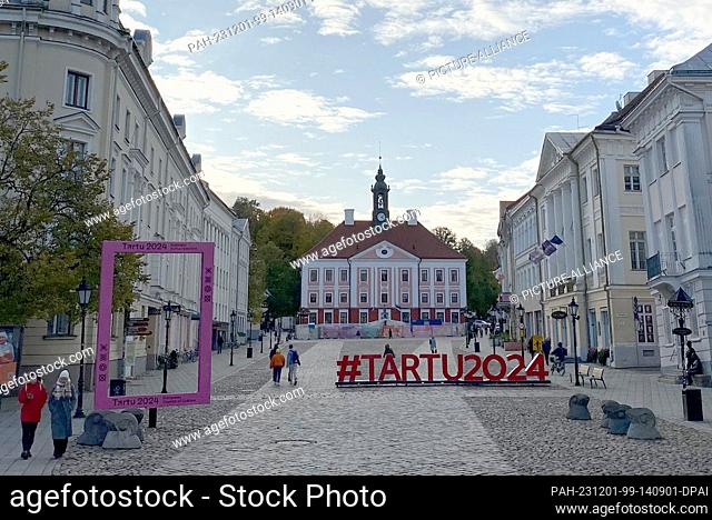 PRODUCTION - 20 October 2023, Estonia, Tartu: View of the town hall square. Estonia's second largest city, Tartu, will be European Capital of Culture in 2024