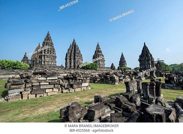 Prambanan Hindu Temple, Stupas, Daerah Istimewa Yogyakarta, Java, Indonesia