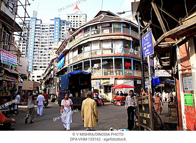 Old Kalyan building chawl mass urban housing ; Bandu Gokhale Road ; Cow Lane ; Girgaon ; Charni Road ; Bombay Mumbai ; Maharashtra ; India