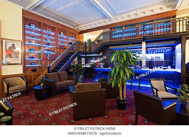 Canada, Quebec province, Montreal, L'Hotel is located in a former bank is a real art museum of 60's, the lounge and the bar
