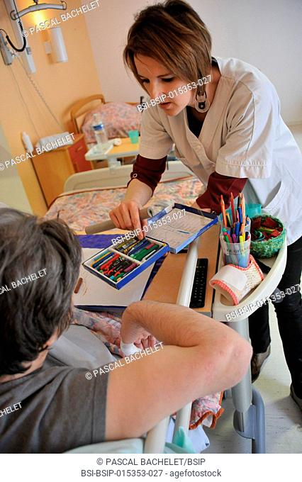 Reportage on art therapy in Ham hospital?s long-stay unit, France. Art therapy sessions are offered to residents in order to maintain or rehabilitate their...