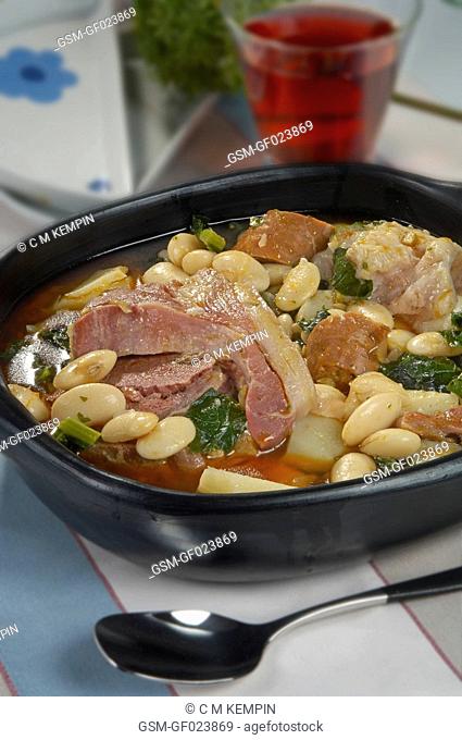 Asturian pote type of stew