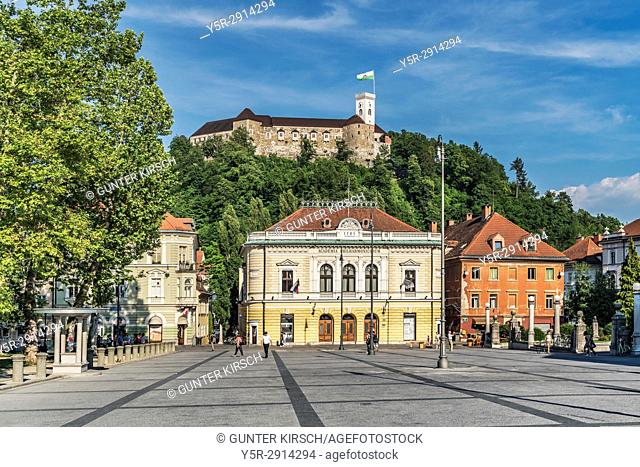 The Slovenian Philharmonic Orchestra was founded in the year 1701. The building is located on the square Kongresni trg in the old town of Ljubljana