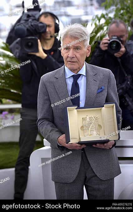 CANNES, FRANCE - MAY 19: Harrison Ford attends the ""Indiana Jones And The Dial Of Destiny"" photocall at the 76th annual Cannes film festival at Palais des...
