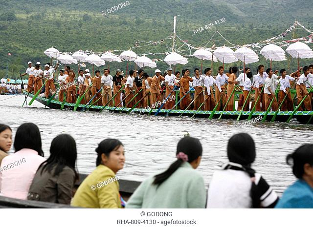 Phaung-Daw U festival, Inle Lake, Myanmar, Asia