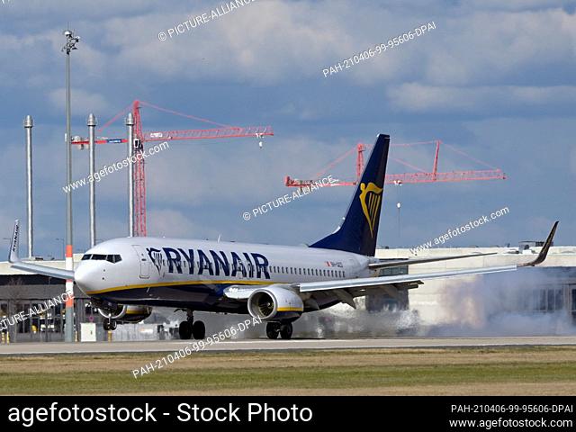 03 April 2021, Brandenburg, Schönefeld: One Boeing 737-8AS of the airline Ryanair with the registration 9H-QED landing from Fuerteventura (Spain) on the...