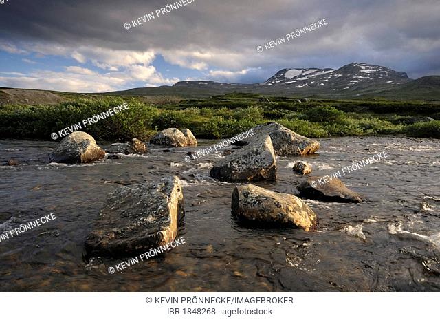 Leirungsdalen Valley, mountain landscape in Jotunheimen National Park, Norway, Scandinavia, Europe