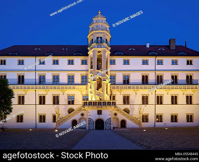 Courtyard of Hartenfels Castle with Johann-Friedrich-Bau, Grossem Wendelstein, Torgau, Saxony, Germany