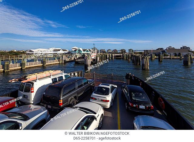 USA, North Carolina, Cape Hatteras National Saeshore, Ferry from Ocracoke Island to Hatteras Island