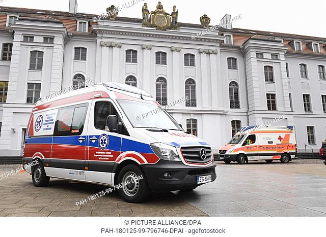 Ambulances from Germany and Poland pictured in the yard of Greifswal University in Greifswald, Germany, 25 January 2018. A cooperation agreement between the...