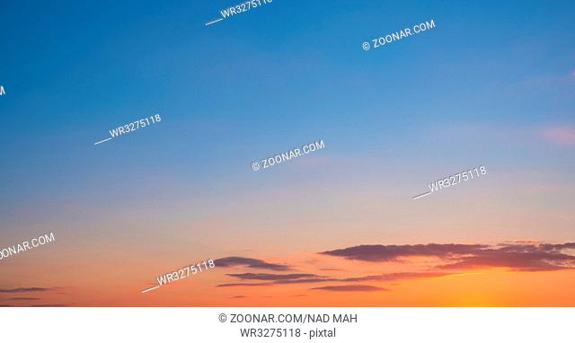 beautiful sunset sky panorama - scenic sunset sky