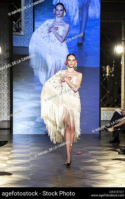 PRESENTATION INTERNATIONAL FLAMENCO FASHION WEEK 2ND EDITION THE MANON OF MANILA FROM THE EAST TO ANDALUCIA WITH ANGELES ESPINAR & ESPINAR ANTIQUE