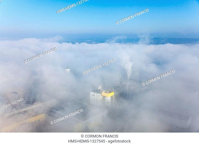 France, Eure, Saint Pierre la Garenne, Syngenta Agro plant, fog over the valley of the Seine (vue aérienne)