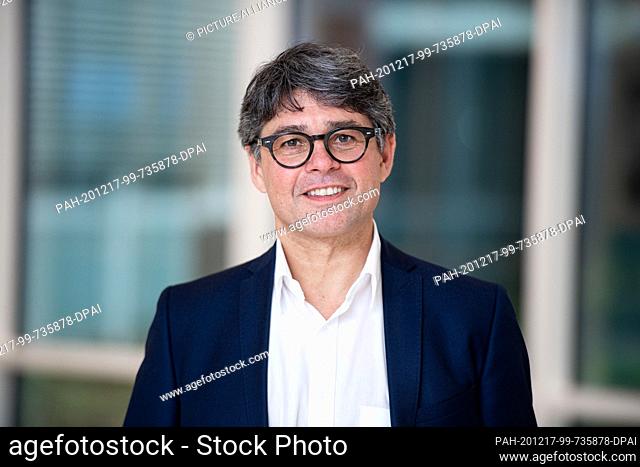 17 December 2020, Hamburg: Peter Fruhstorfer, Co-Chairman of the Management Board of Eppendorf AG, photographed on the sidelines of a visit by Senator Leonhard...