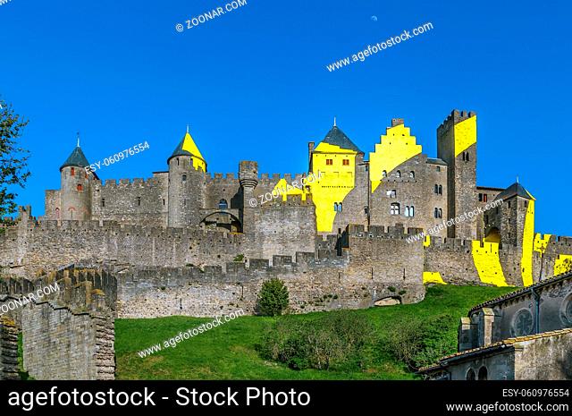 Cite de Carcassonne is a medieval citadel located in the French city of Carcassonne. Fortress