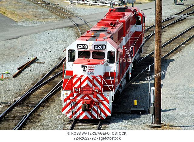 Tacoma Rail locomotives run light in the yard in the Port of Tacoma