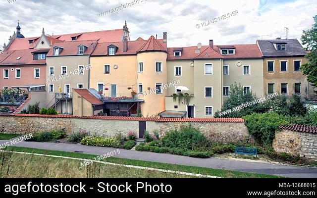 House facade, city wall, city fortifications, green area, Amberg, Upper Palatinate, Bavaria, Germany, Europe