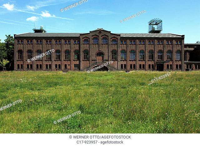 Germany, Gladbeck, Ruhr area, North Rhine-Westphalia, Gladbeck-Zweckel, coal mine Zweckel, machine hall, plant floor, power house, brick building, historicism