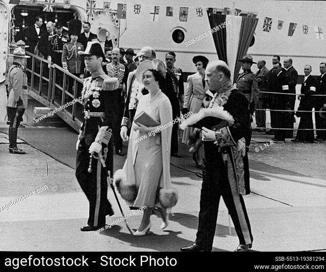 The King And Queen In Canada -- Picture received this evening by the Pan-American flying boat ""Yankee Clipper"" shows the King and Queen immediately after...
