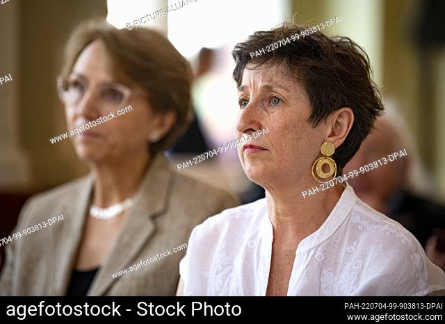 04 July 2022, Berlin: Nicole Levy (r) and Anne-Marie Descotes, Ambassador of France, attend the presentation of the Order of Merit of the State of Berlin to the...