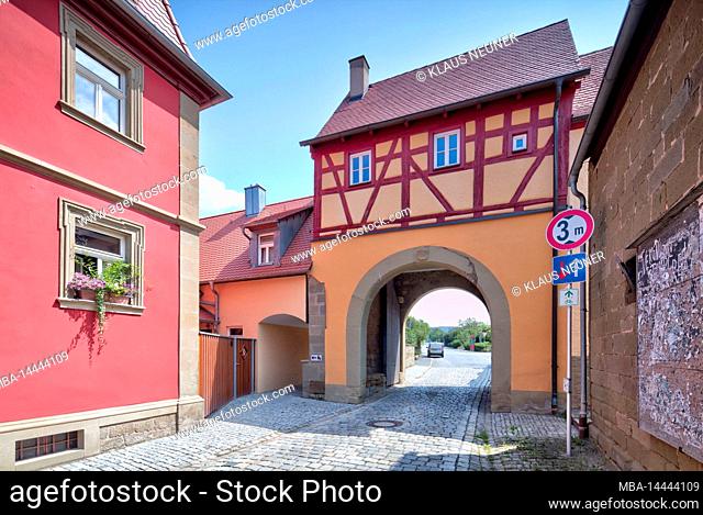 Gatehouse, sandstone houses, house facade, flower decoration, village view, summer, Abtswind, Franconia, Germany, Europe