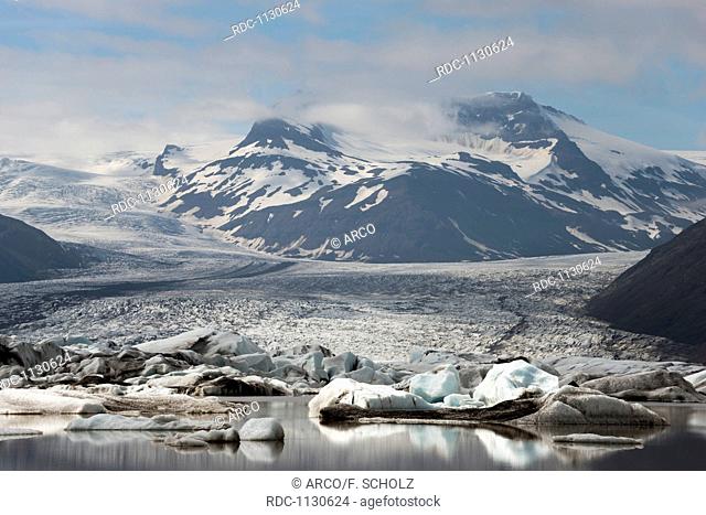 Glacier lake, glacier, Heinabergsjokull, Iceland / HeinabergsjÃ¶kull
