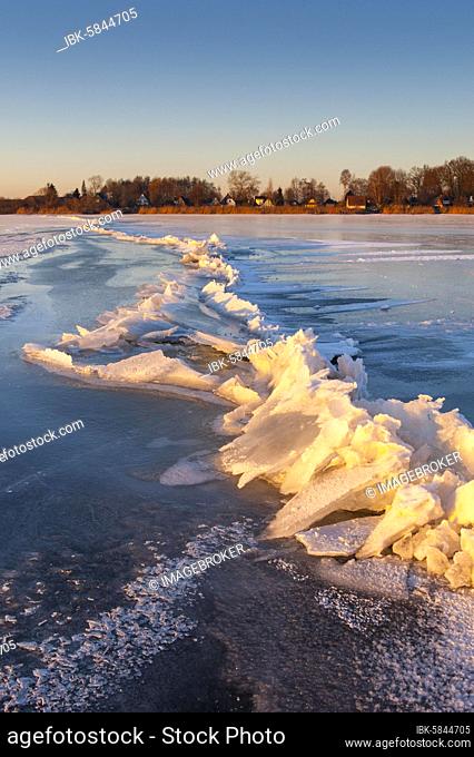 Ice on the frozen Dümmer in winter, Lembruch, Lower Saxony, Germany, Europe