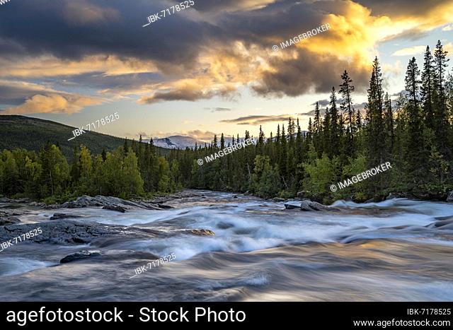Rapids of the river Gamajåhkå, evening mood, Kvikkjokk, Laponia, Norrbotten, Lapland, Sweden, Europe