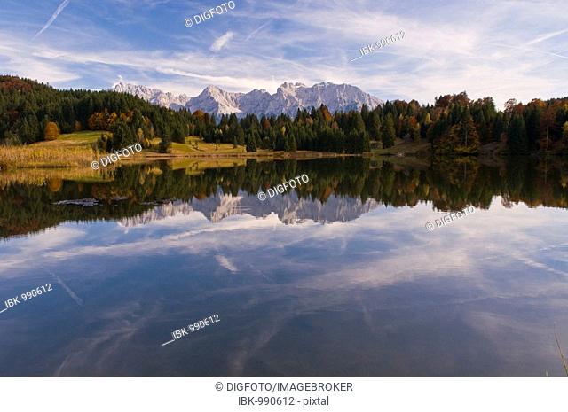 Geroldsee Lake, Wagenbruechsee Lake, Northern Karwendel Chain, Werdenfelser Land, Upper Bavaria, Germany, Europe
