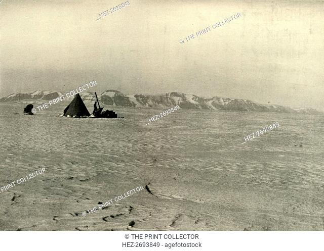 'The Queen Alexandra Range Photographed on the way down the Glacier', c1908, (1909). Artist: Unknown